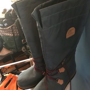 Sorel tall waterproof winter boots